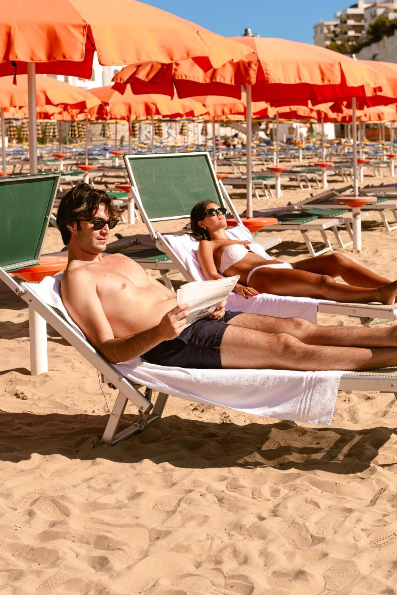 Hotel Degli Aranci Vieste Bagian luar foto