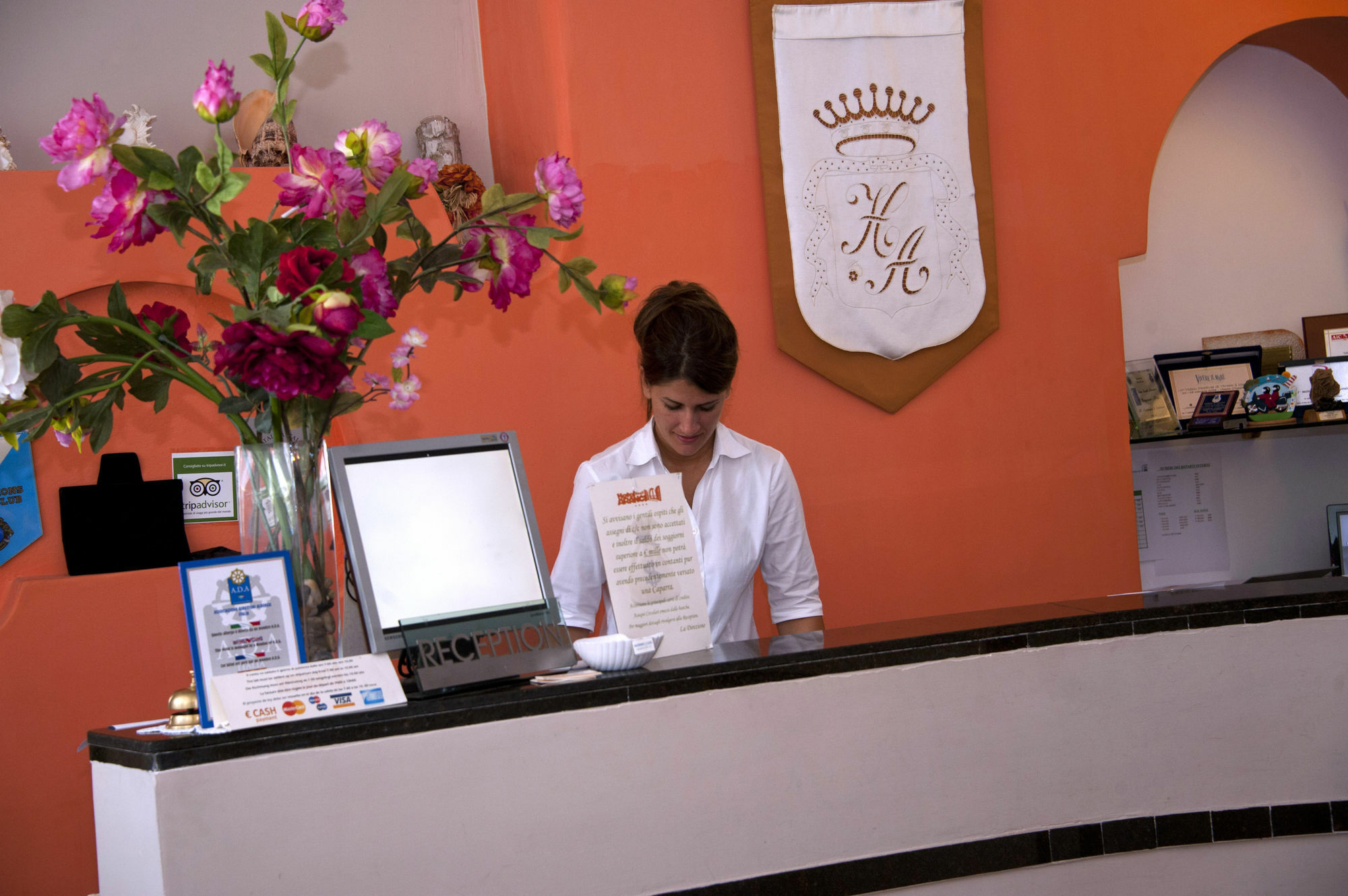 Hotel Degli Aranci Vieste Bagian luar foto